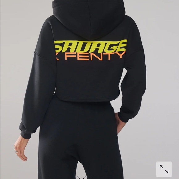TWO SAVAGE FENTY CROPPED HOODIES - Picture 2 of 4
